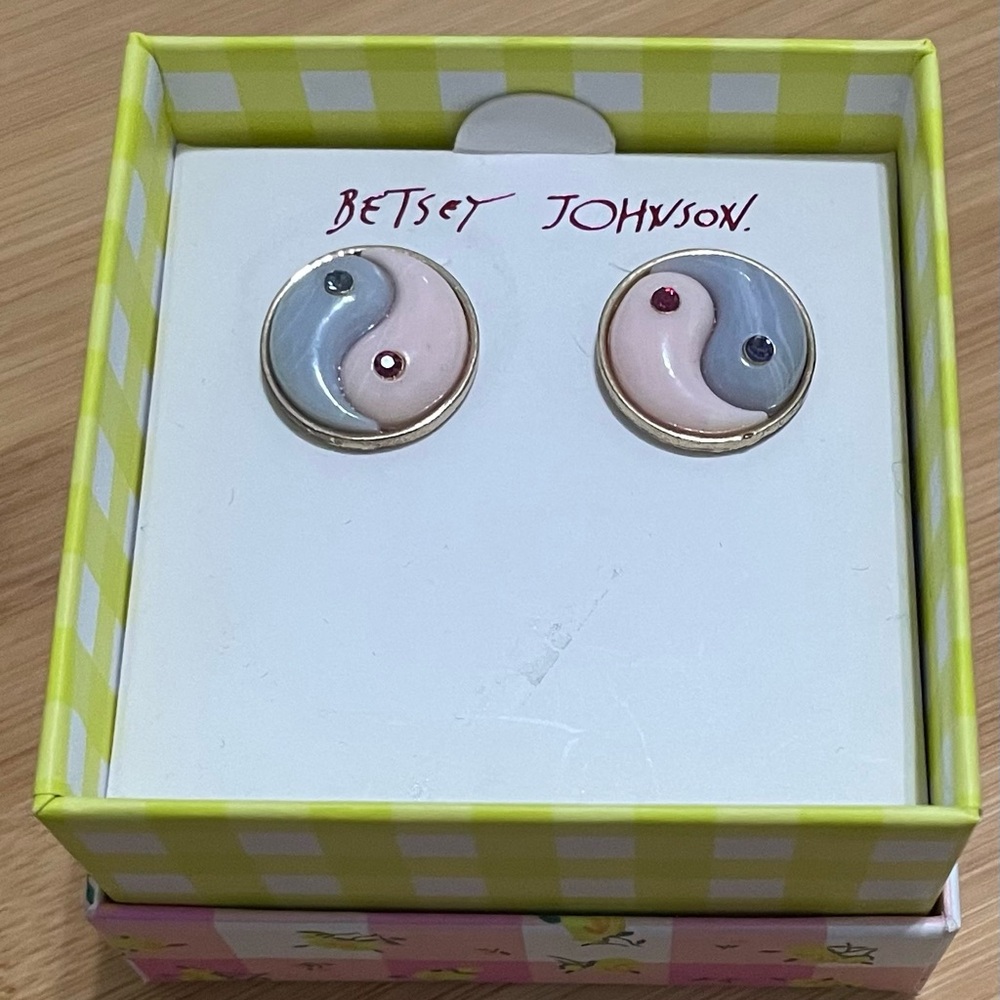Women's Yin Yang Button Earrings by Betsey Johnson